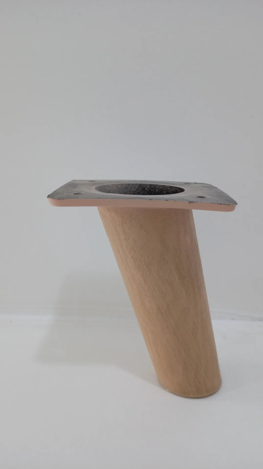 PATA CONO DIAGONAL BEIGE