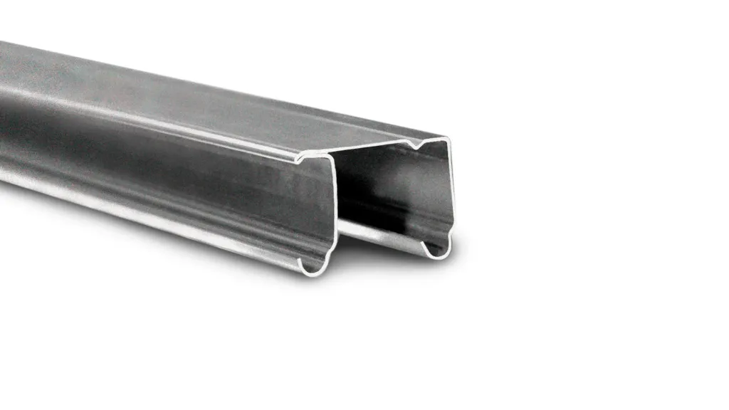 [HERR-COMP-002] RIEL METAL DOBLE PUERTA 2mts
