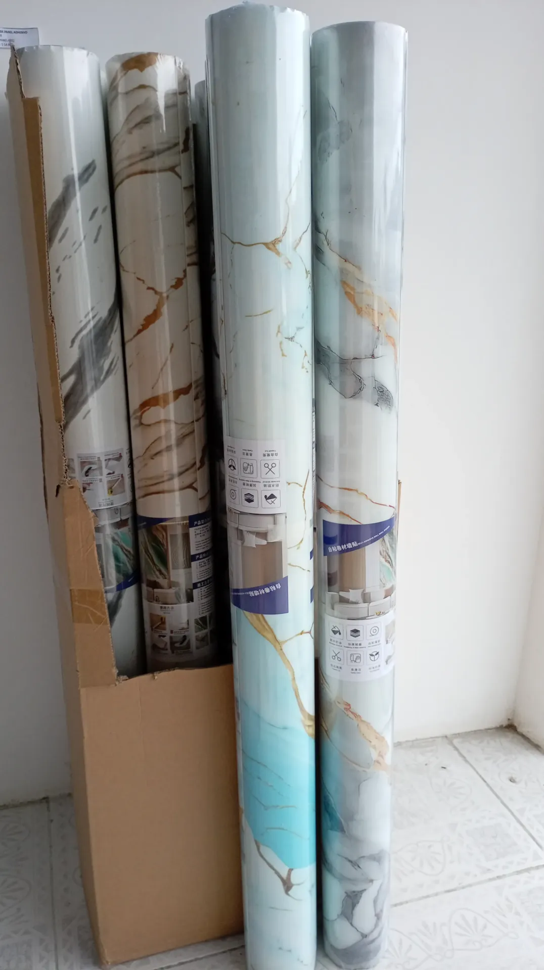 ROLLO DE PANEL ADHESIVO PARA PARED 1.20X3MTS